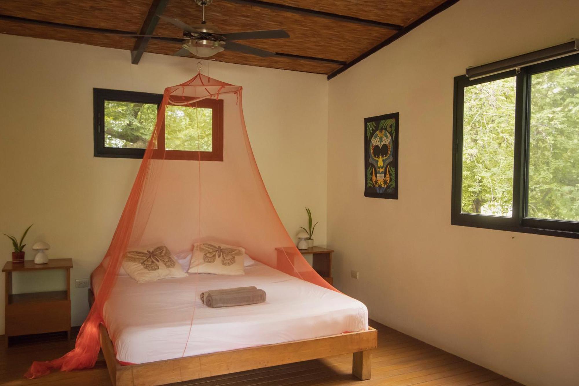 Mola Mola Surf Popoyo Bed & Breakfast Екстериор снимка